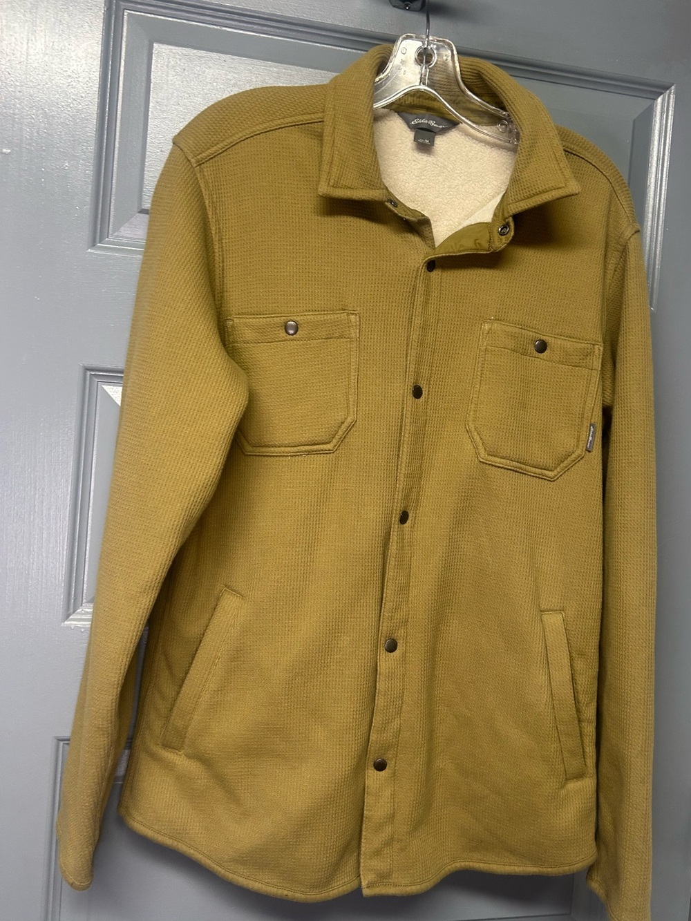 Eddie Bauer faux shearling lined thermal snap front mens shirt. Size Medium EUC